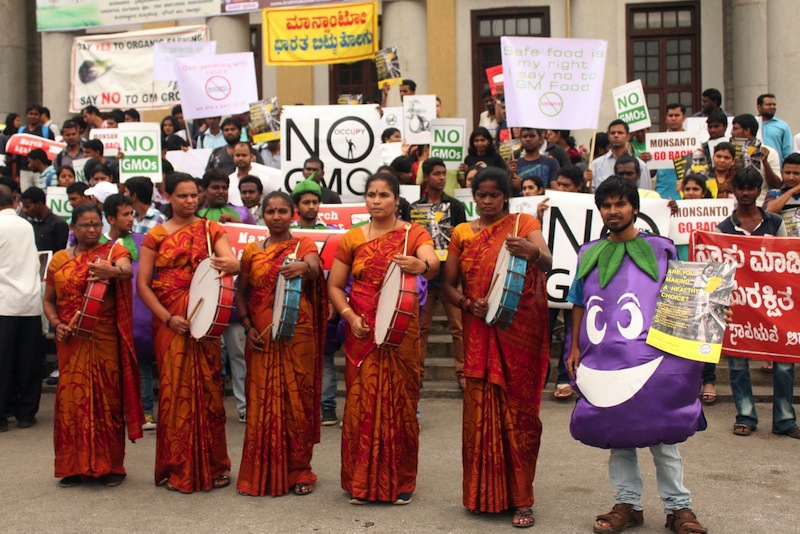 Street Theatre groups demand Monsanto Quit India